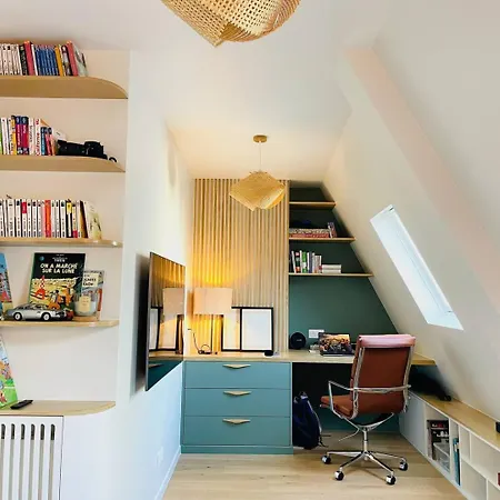 Appartement Luxurious And Family Duplex 4bd With Incredible View Parijs