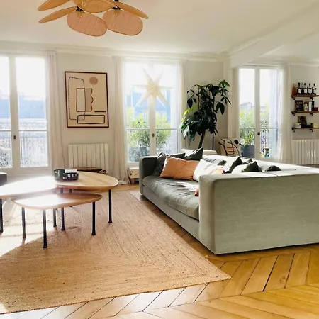 Luxurious And Family Duplex 4bd With Incredible View *